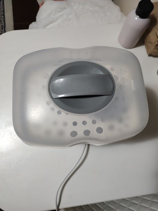 Sterilizator Chicco bebelusi