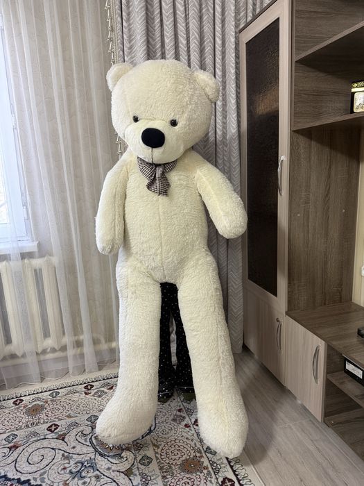 Плюшевый мишка белый