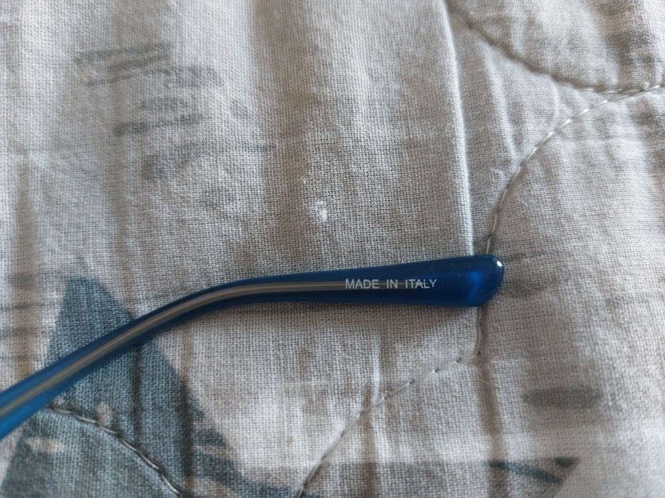 Продам оправу для очков