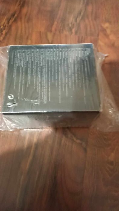 Ново!Кутия за бижута, Несесер