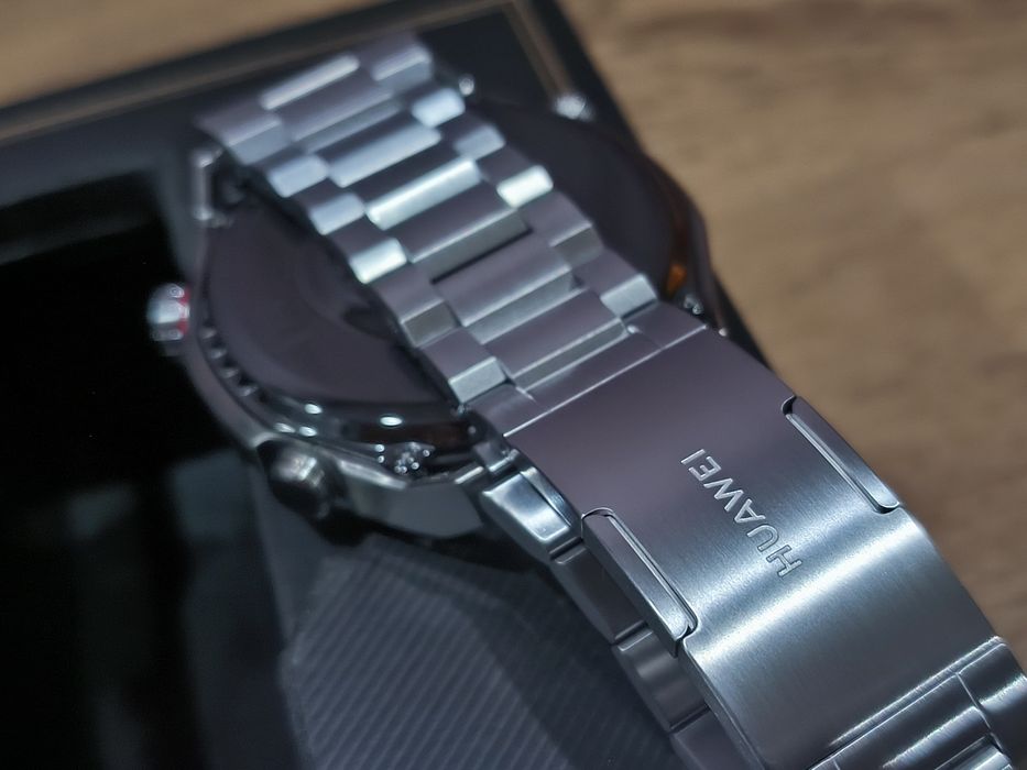 Бартер Huawei watch ultimate Blue Titanium