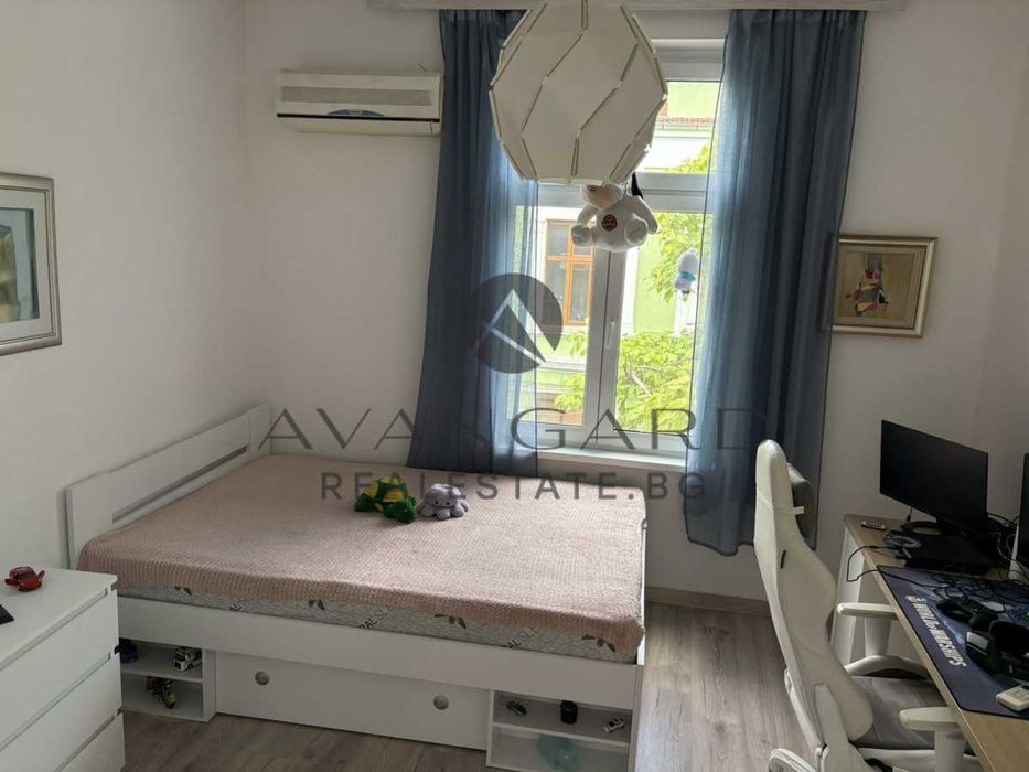 Продава се Етаж от къща в Пловдив, Център - 140 кв.м за 2508 €/кв.м - Снимка #6