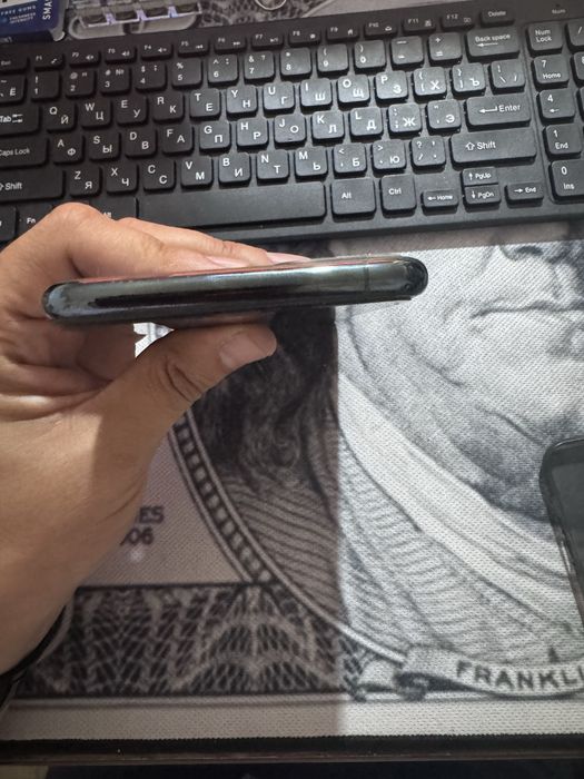 iPhone 11 Pro Max 64GB Midnight Green