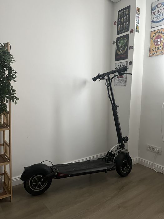 Vand Trotineta electrica NANASCOOTERS 50km/h