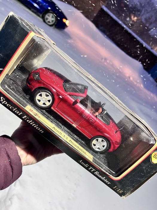 Коллекционная модель Maisto