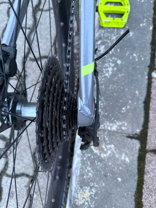 vand bicicleta rockrider st900s!!!