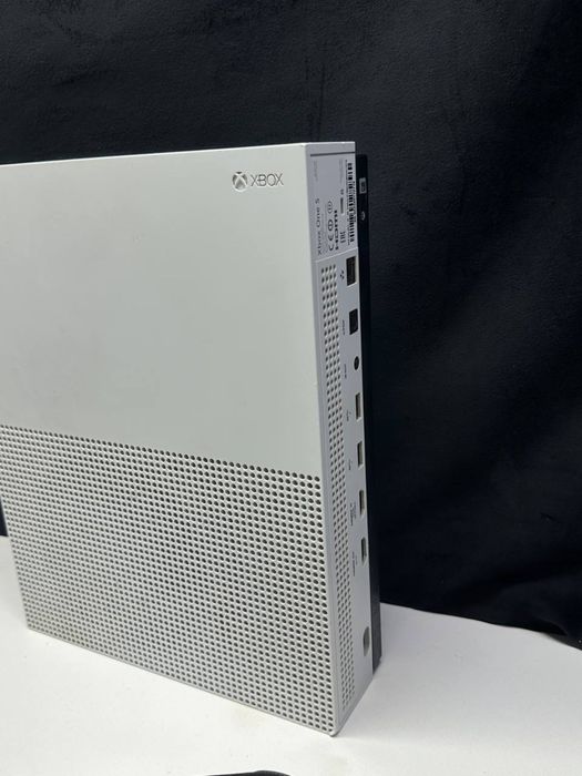Xbox one S /Ortalyq