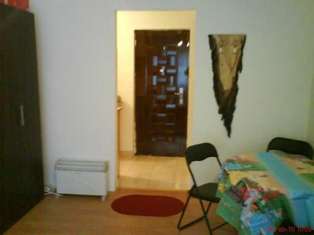 Schimb,Vând garsonieră în BĂILE HERCULENE  garsonieră,apa în TIMIȘOARA