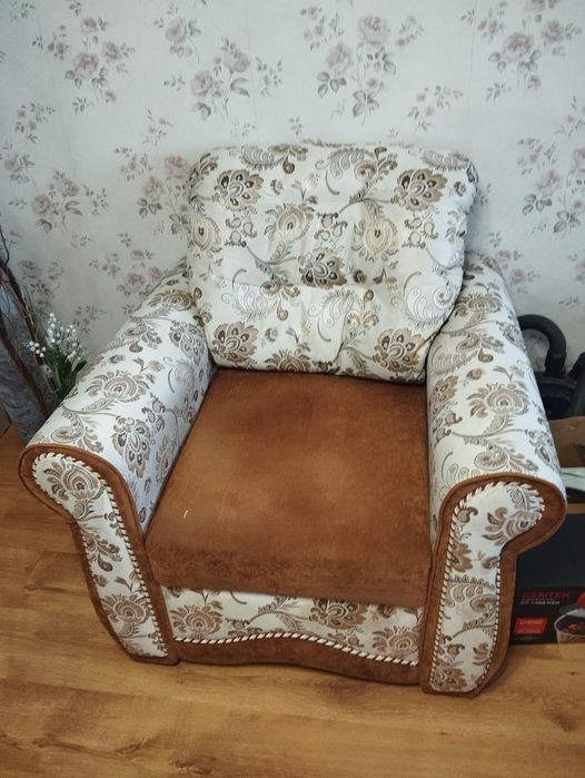 Диван угловой + кресло