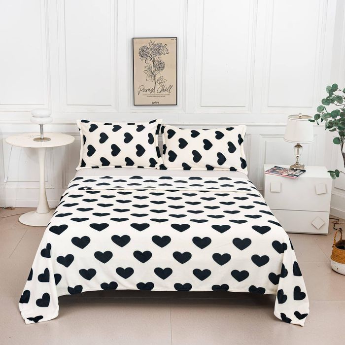 Patura pufoasa cocolino + doua fete de perna