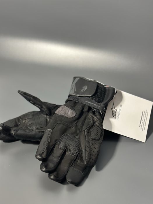 Мотоперчатки кожаные с защитой Alpinestars