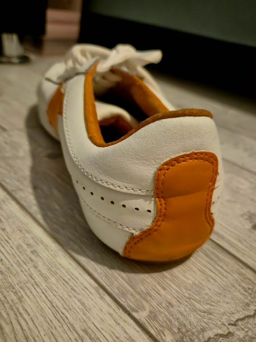 Tenisi TCM piele naturala