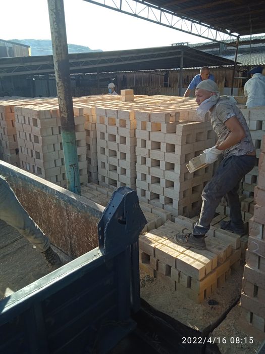 Пишган ва Хом кишда иссик йозда салкин берувчи гиштларимиз бор