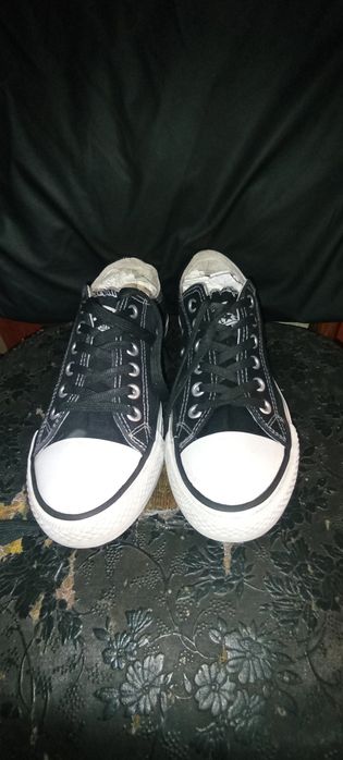 Продам кеды Converse