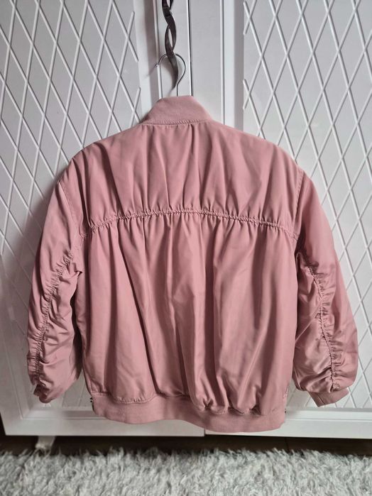 Продавам детско яке ZARA