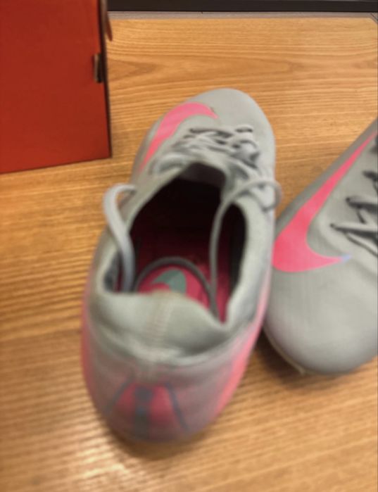 Ghete fotbal nike mercurial