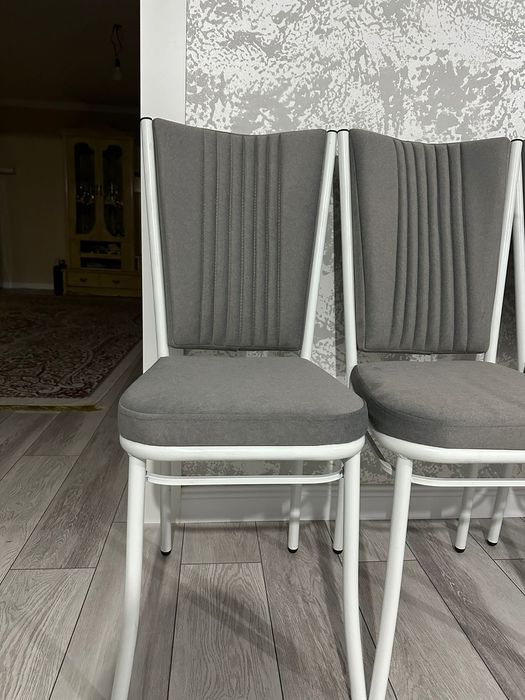 Аренда столов и стульев