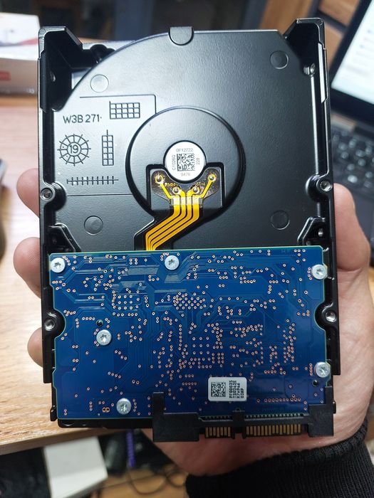 Hdd 2tb Toshiba holati ideal