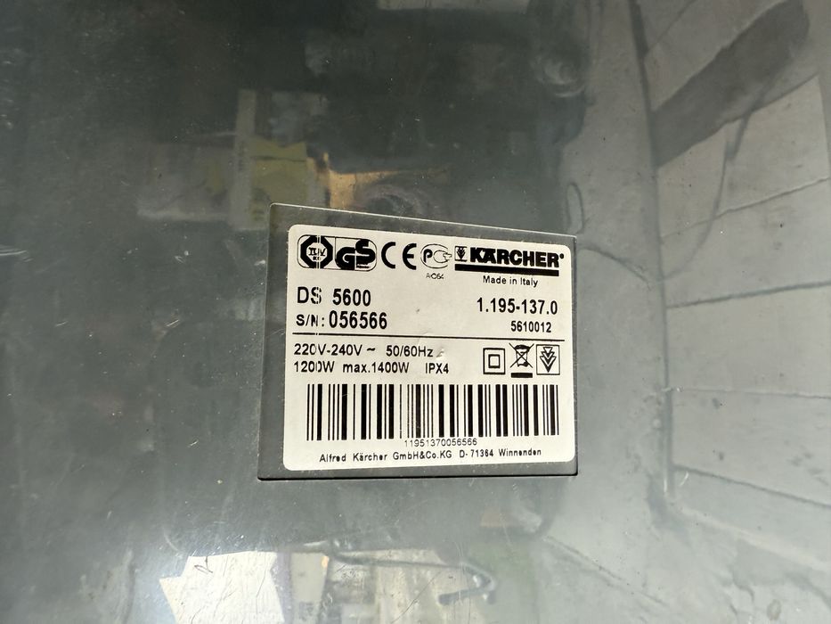 * Karcher DS5600 антиалергенный пылесос с водяным фильтром оригинал Ит