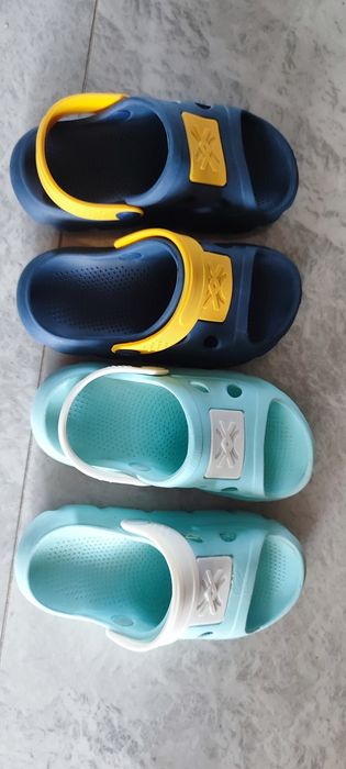 Сандалки Benetton