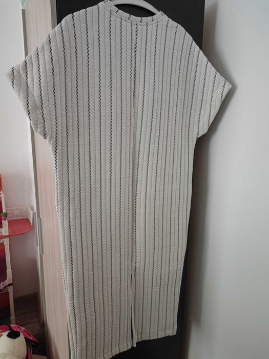 Рокля Зара р-р S Нова