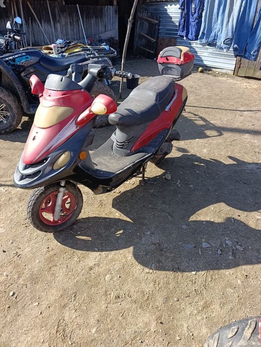 Vând scuter +ATV copii