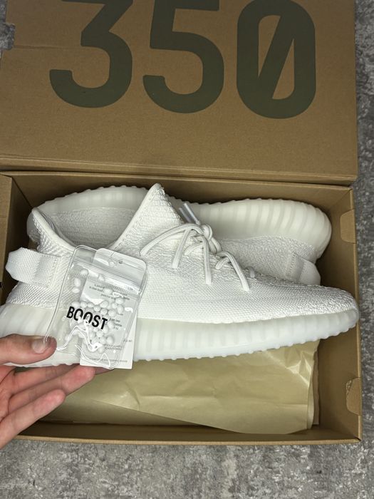 Yeezy 350 Boost Bone