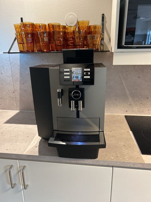 Кафе машина JURA X6 Professional Dark Inox