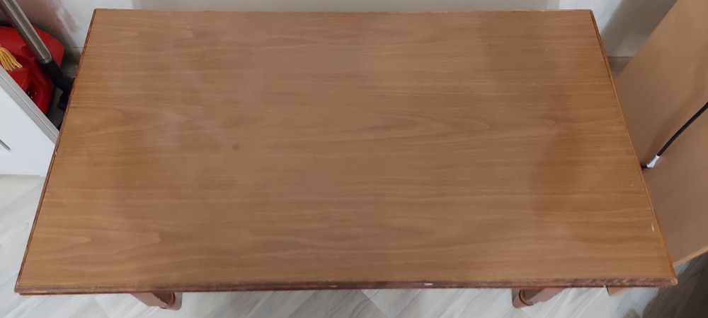 журнальный столик в отличном состоянии