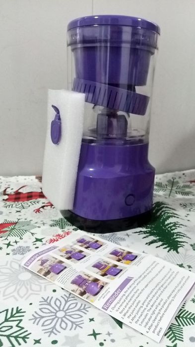 Соковыжималка новая