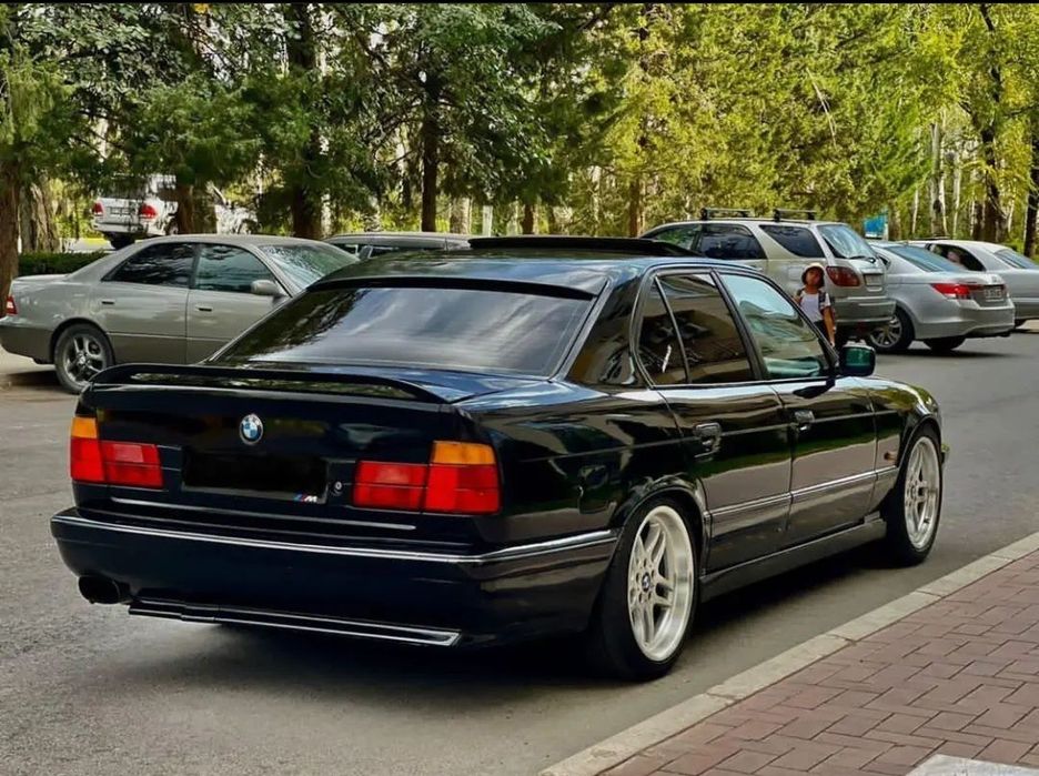 БМВ бампер/е34 бампер/передний бампер/м бампер/задний бампер/е34 м/е34