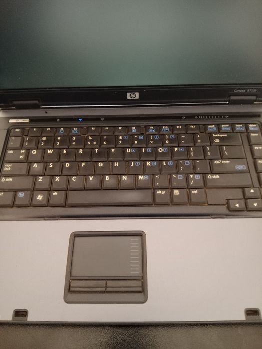 Лаптоп HP Compaq 6710 b