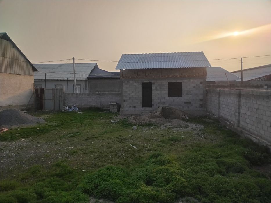 Участка сотилади