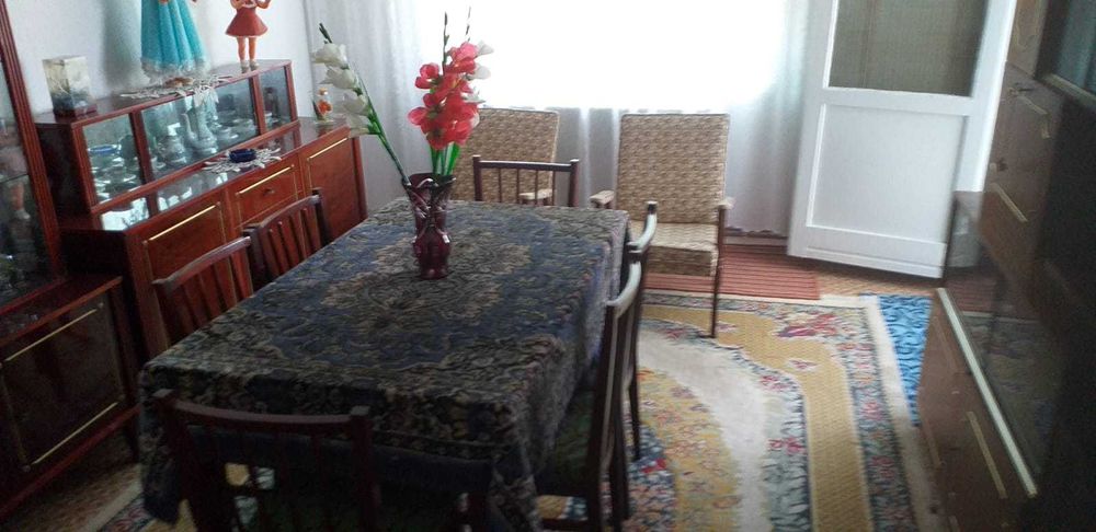 Vânzare Apartament 3 Camere Decomandat | Micro 12, Târgoviște – Zonă Mall Dâmbovița