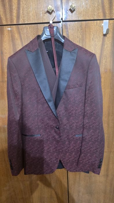 Мъжки костюм-TEODOR