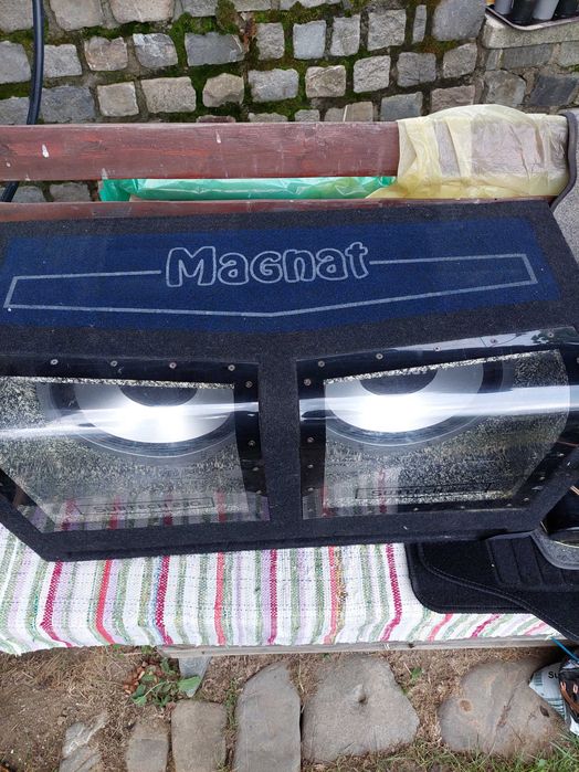 Statie,subwofer,filtru,sistem audio auto