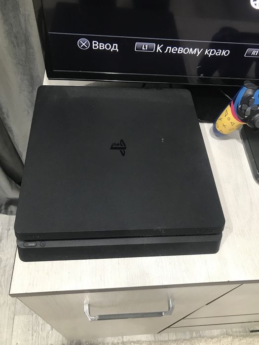 Ps4Slim 1Tb продам с играми на борту
