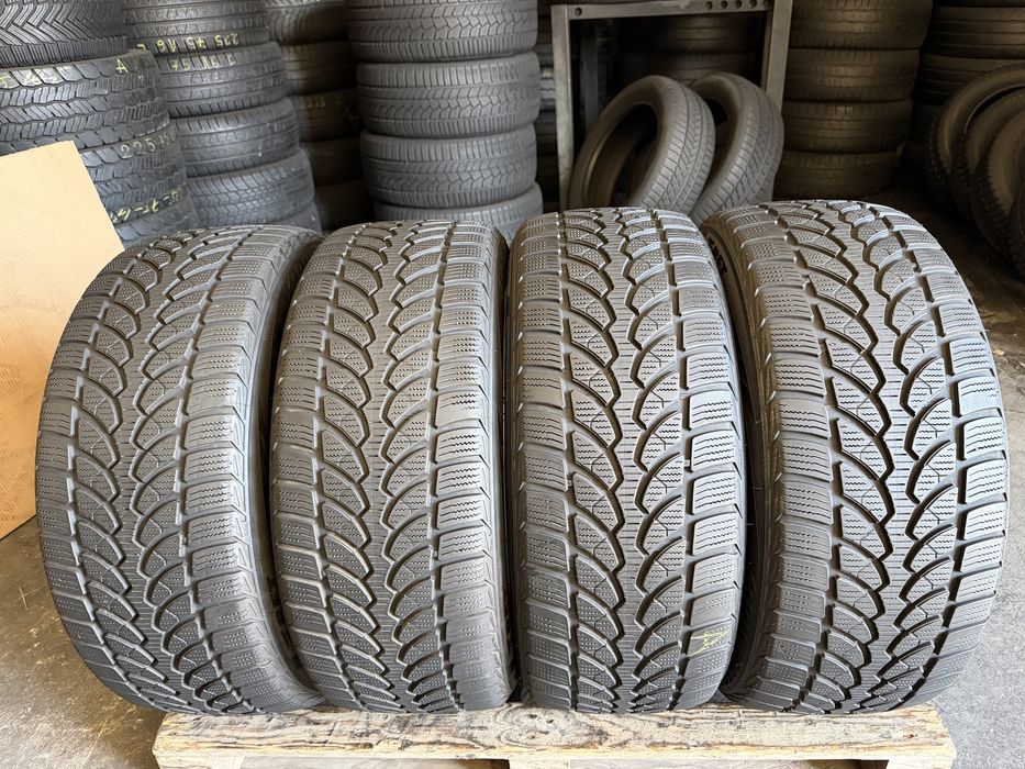 4 anvelope iarna 225/50/17 , Bridgestone, RunFlat  , 6.5-7 mm !