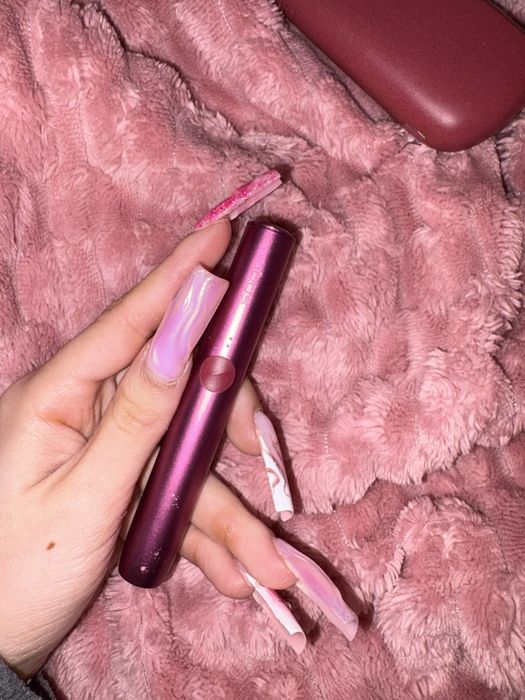 iqos iluma one roz personalizat