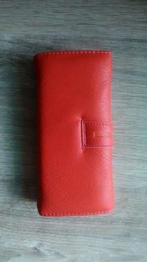 Дамско портмоне.