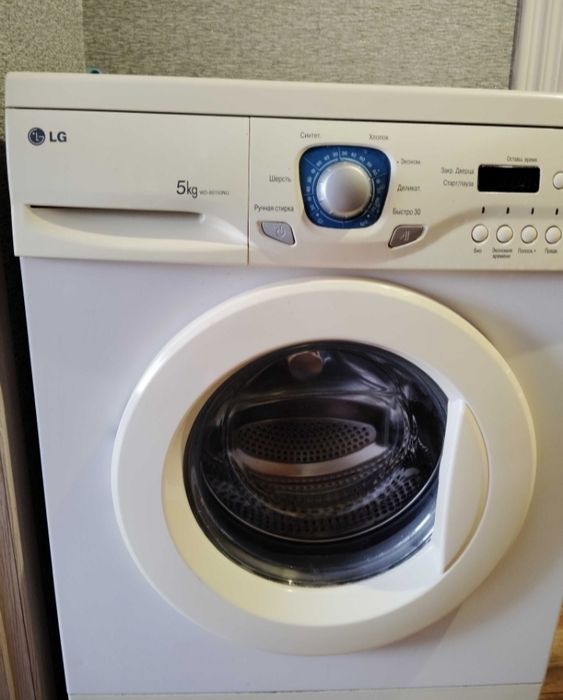 Продам стиральную машину