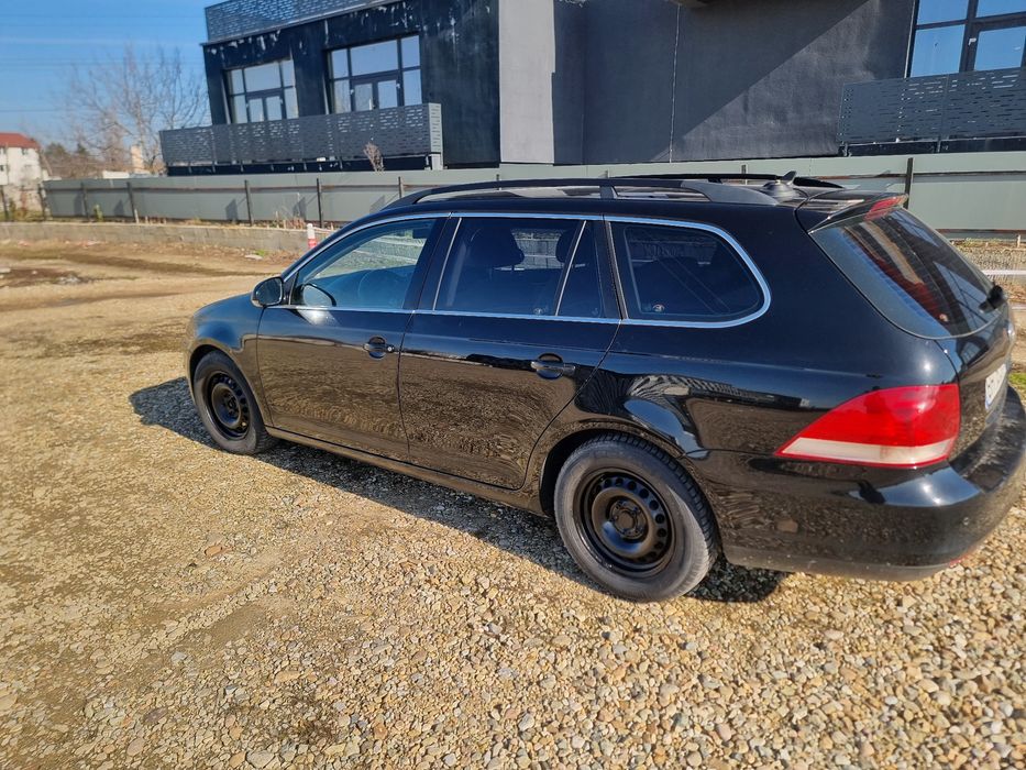Vând Golf 5 1.9 TDI