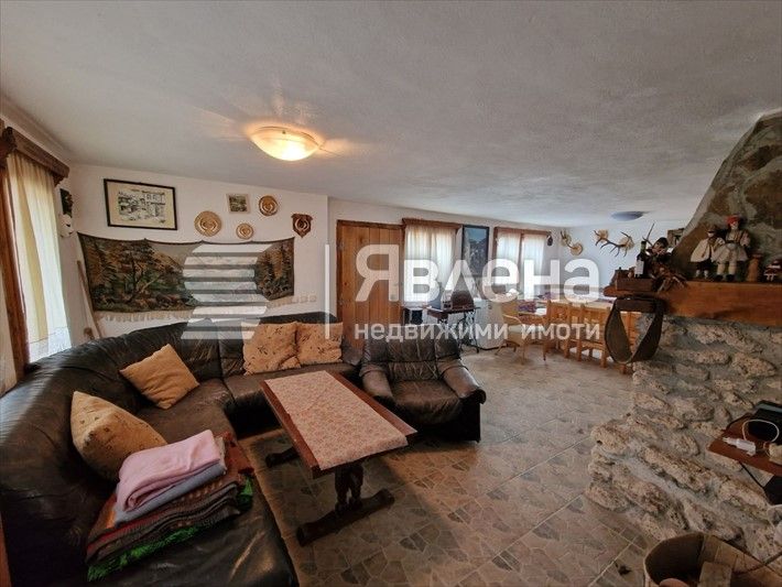 Продава се Къща в с. Жеравна, Област Сливен - 178 кв.м за 843 €/кв.м - Снимка #4