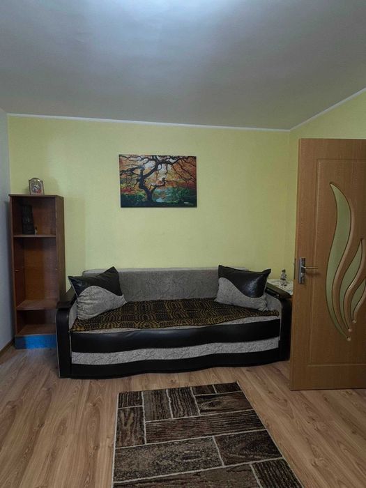 PF. inchiriez apartament 2 camere Centru vizavi de Hotel Dunarea