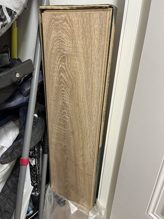 Продам ламинат новый