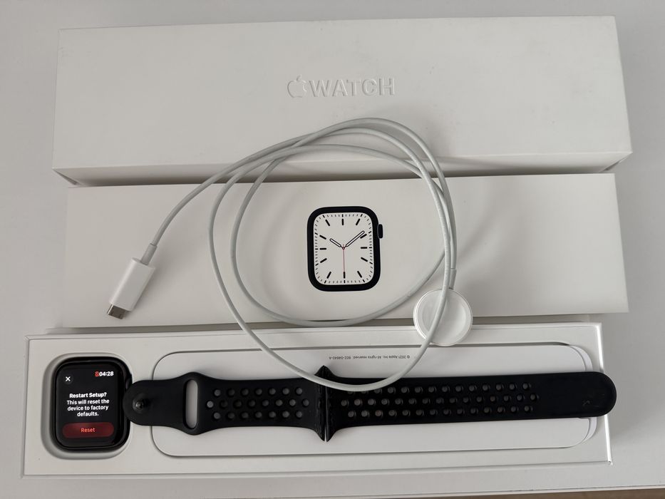 Apple Watch SE 44mm Nike Edition
