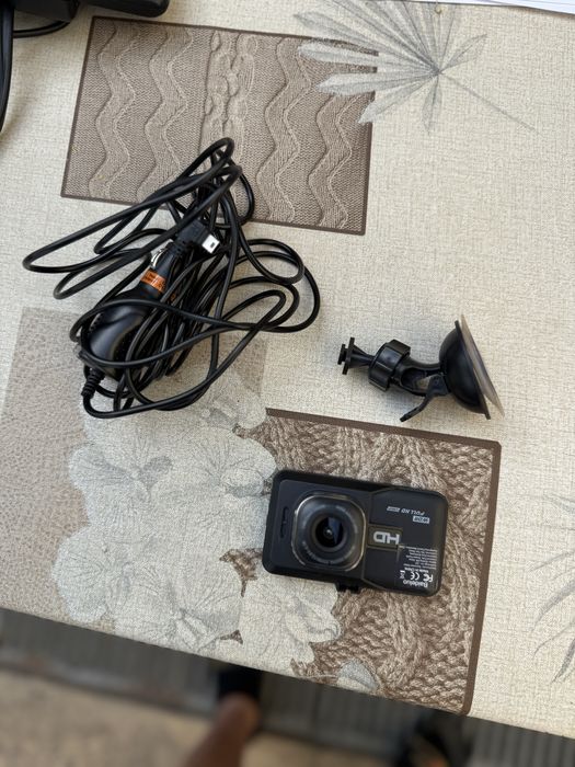 Продавам видеорегистратор Baideluo HD DVR