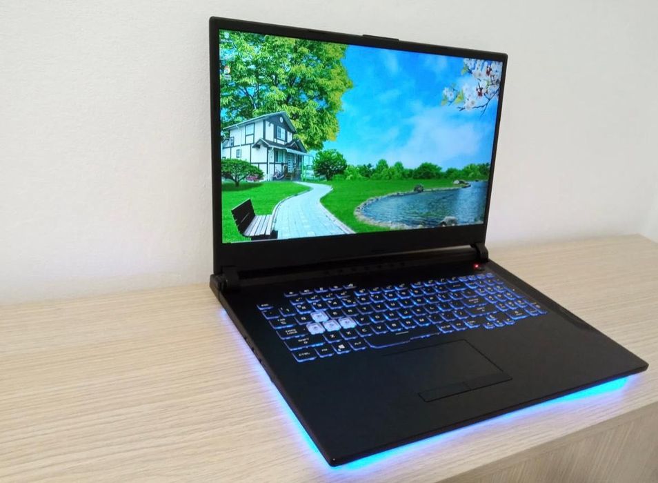 Laptop nou Asus rog strix gaming