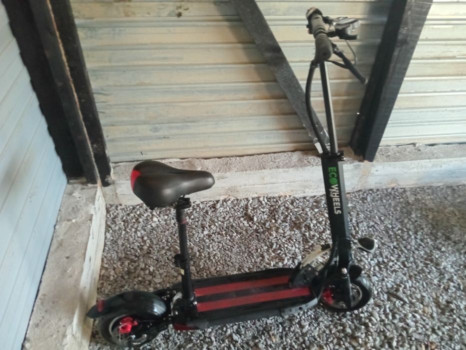 Продаю самакат ECO WHEELS