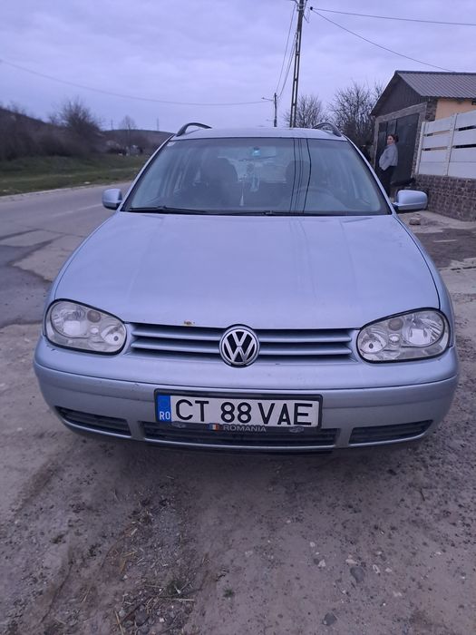 Vând golf 4 1.9 tdi motor alehaș!!masina se vinde cu acte în regulă!!